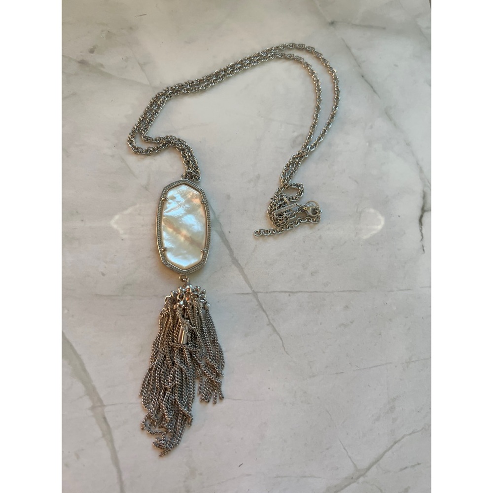 Kendra Scott pearl white and silver necklace